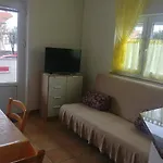 With Parking Space Kornic, Krk - 5306 Apartmán Kornić